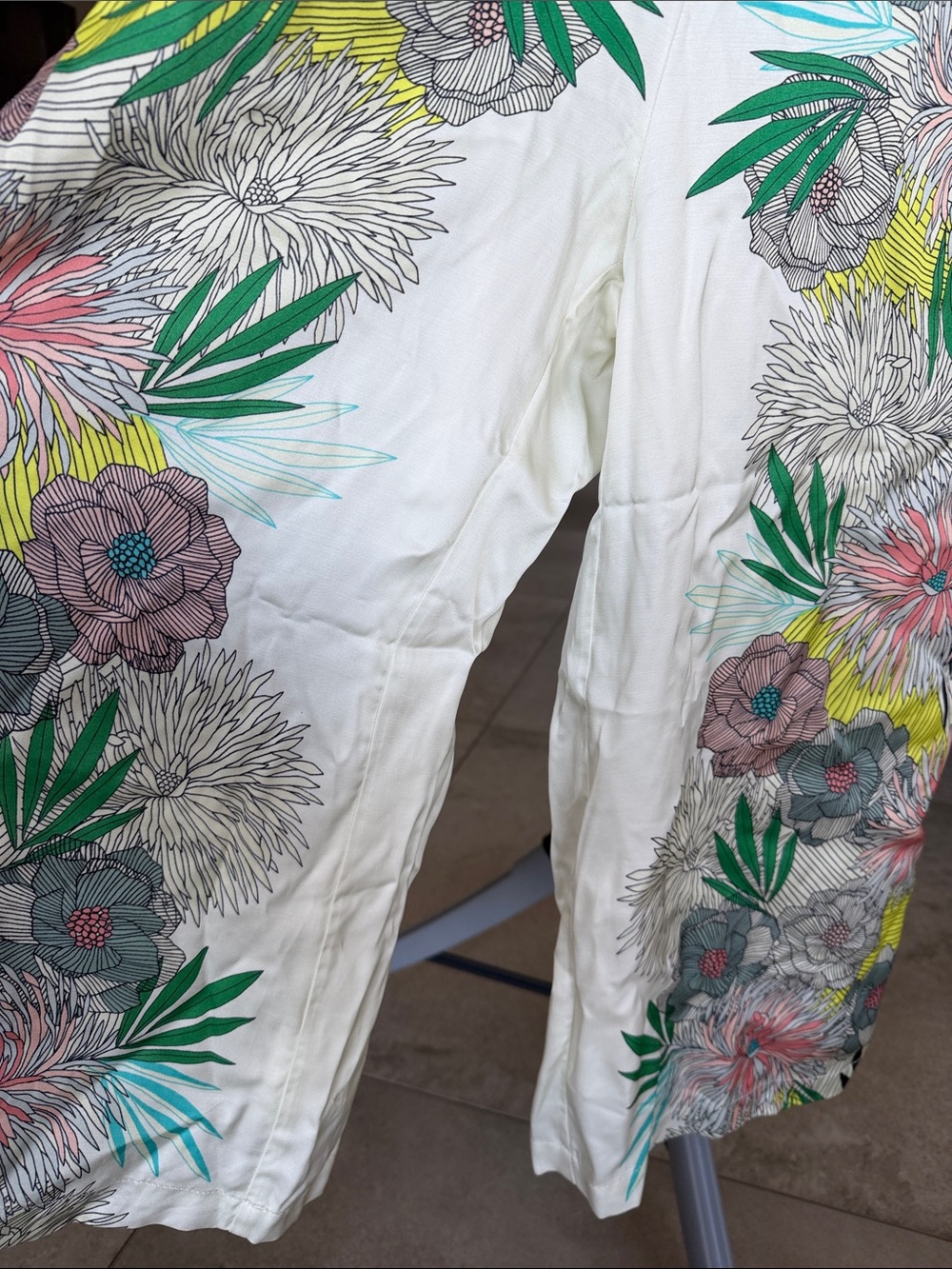 NWT Anthropologie Corey Lynn Calter Bloome Jumpsuit in Cream and Green sz 2 - Picture 10 of 12